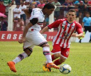 River e Altos completaram 13 jogos sem vitória