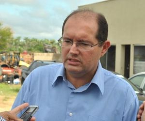 Governador Zé Filho exonera José Augusto Nunes da presidência da Agespisa
