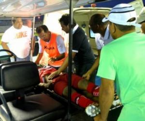 Amarildo desmaia durante partida da Série D