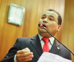 Deputado Evaldo Gomes cobra realização de audiência