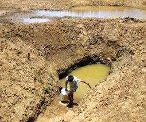 Com 50% das barragens com nível crítico, governo reforça racionamento