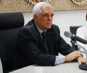 Themístocles Filho apresenta voto de pesar pelo falecimento de vereador