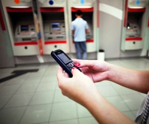 Jovem é apreendido momentos antes de fazer saidinha de banco, diz PM