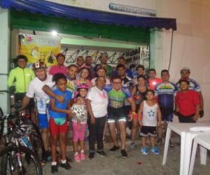Passeio ciclístico pelo Outubro Rosa é realizado em Floriano
