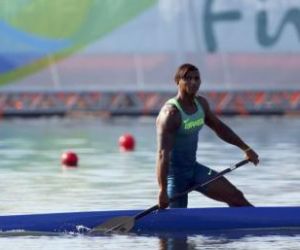 Isaquias Queiroz leva prata na canoagem