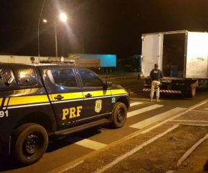 Jovem é preso na BR 230 suspeito de contrabandear cigarros