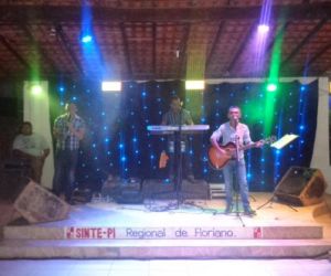 Música e integração marcam confraternização dos servidores públicos de Floriano