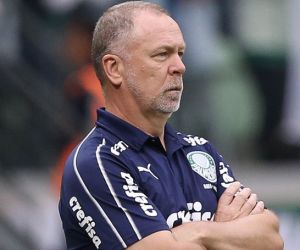 Mano Menezes é demitido após derrota do Palmeiras para o Flamengo