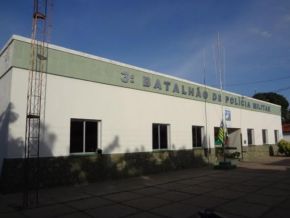 Ladrão furta notebook e câmera fotográfica de residência em Floriano