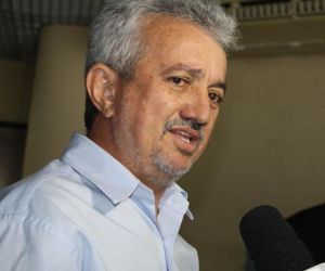 Ministério Público denuncia ex-prefeito como mandante da morte de servidor