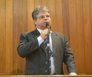 Audiência proposta por Gustavo Neiva discute processo de licitação da Agespisa