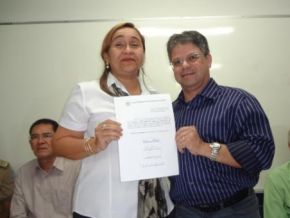 Toma posse nova Gerente Regional de Atendimento de Floriano