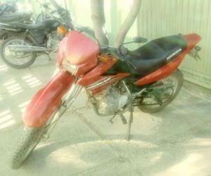Polícia apreende motocicleta com chassi pinado em Floriano