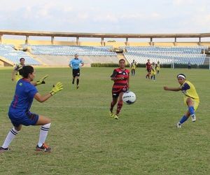 Flamengo-PI vence Tiradentes-PI na abertura da Copa Piauí Feminina