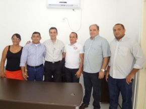 Prefeito de Floriano empossa novos Secretários