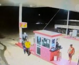 Criminosos rendem funcionários e clientes durante assalto em posto de combustíveis no Piauí