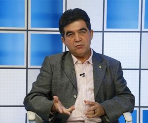 PT reúne deputados e prefeitos para definir estratégia eleitoral