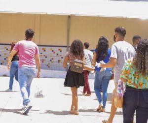 Com abstenção recorde no 1º dia, estudantes voltam a fazer Enem neste domingo no Piauí