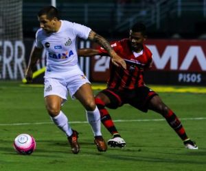 Santos joga mal, mas arranca empate com novo gol de Rodrygo