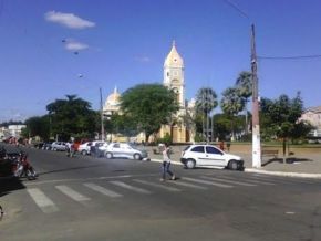 Funcionamento do comércio de Floriano durante o período da Semana Santa