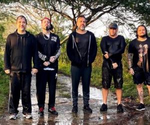 Banda Detonautas lança Álbum laranja com dez músicas apresentadas como crônicas do Brasil atual