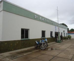 Motocicleta roubada é recuperada pela PM no bairro Bom Lugar