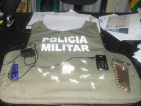 Polícia Militar prende acusado de tráfico com 12 pedras de crack e 2 motos em Floriano