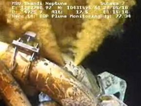 Apesar de medidas, BP afirma que vazamento de petroleo continua