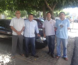 Taxistas estão preparados para atender clientela na 44ª Feira Agropecuária de Floriano