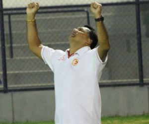 Por salário abaixo do mercado, Rossi nega Piauí e vira auxiliar no 4 de Julho