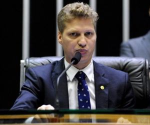 Partido Novo pode perder maioria da bancada na Câmara