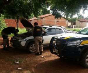 PRF recupera veículo com registro de roubo/furto na cidade de Parnaguá