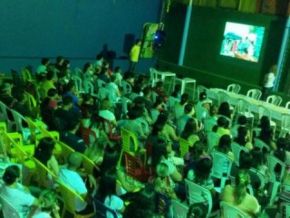 Escola Pequeno Príncipe realiza reunião de Pais e Mestres