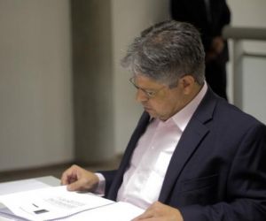 Gustavo Neiva cobra explicações sobre PEC dos gastos e criação de órgãos