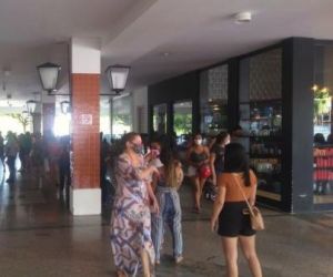 Restaurantes, bares e shopping centers podem abrir durante todo o fim de semana no Piauí