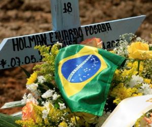 Brasil registra mais de 10 mil óbitos em 7 dias e tem novo recorde