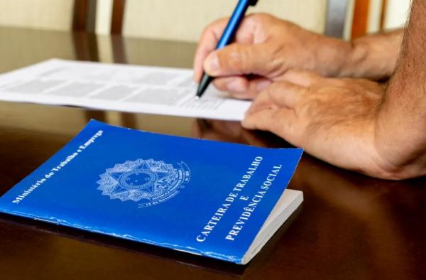 Balcão de Emprego divulga 150 vagas de trabalho em Teresina; veja como se candidatar