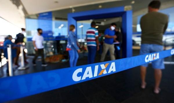 Expediente bancário tem alterações neste final de ano
