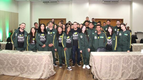 Estudantes piauienses participam de jornada de imersão acadêmica no Rio de Janeiro