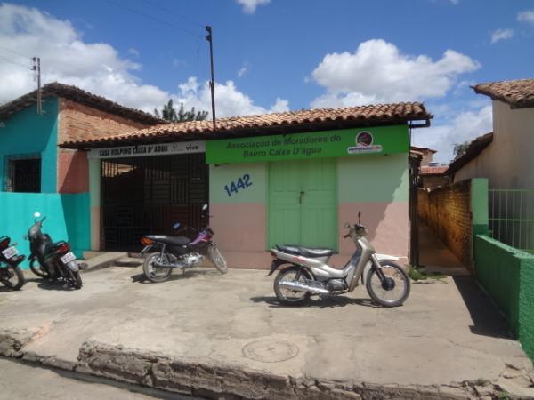 Associa&ccedil;&atilde;o de Moradores realiza curso de produtos de limpeza.(Imagem:FlorianoNews)