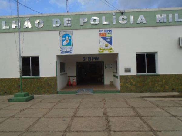 Homem é esfaqueado durante briga em Floriano