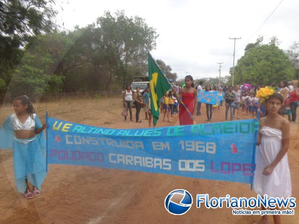 Realizada 1&ordf; Parada C&iacute;vica das escolas do campo de Bar&atilde;o de Graja&uacute;.(Imagem:FlorianoNews)
