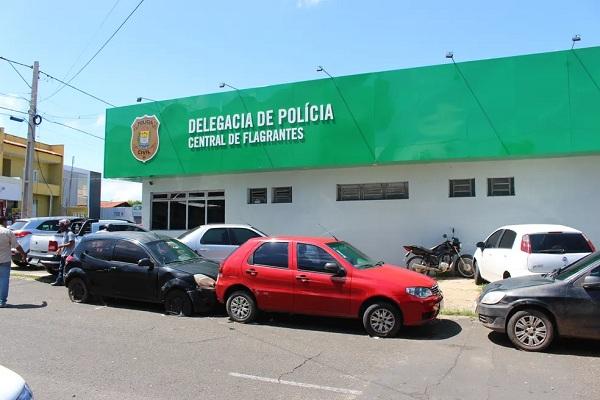 Jovens suspeitas de enviar comprovante falso de pagamento via PIX são presas por estelionato no PI