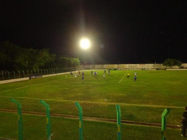 Reno vence 8 de Julho nos pênaltis e leva a melhor no Campeonato de Futebol Amador.(Imagem:FlorianoNews)