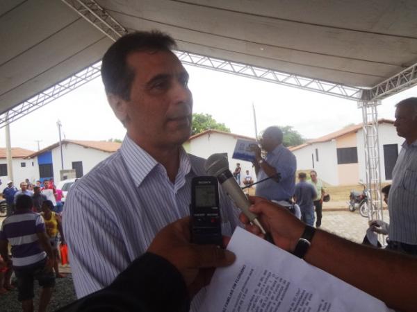Prefeito Gilberto J&uacute;nior (Imagem:FlorianoNews)