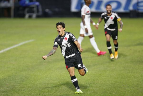 Argentino Cano marca dois, e Vasco derrota São Paulo no Brasileiro