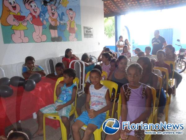 Dia da Consci&ecirc;ncia Negra &eacute; celebrado na Escola Municipal Binu Le&atilde;o. (Imagem:FlorianoNews)
