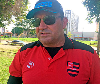 Técnico sinaliza saída do Flamengo: "tenho nome a zelar"