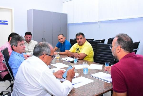 Comissões da Câmara Municipal de Floriano avançam na análise de projetos para votação.(Imagem:Reprodução/Instagram)