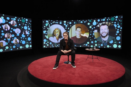 Programas sem auditório: apresentadores buscam manter animação online